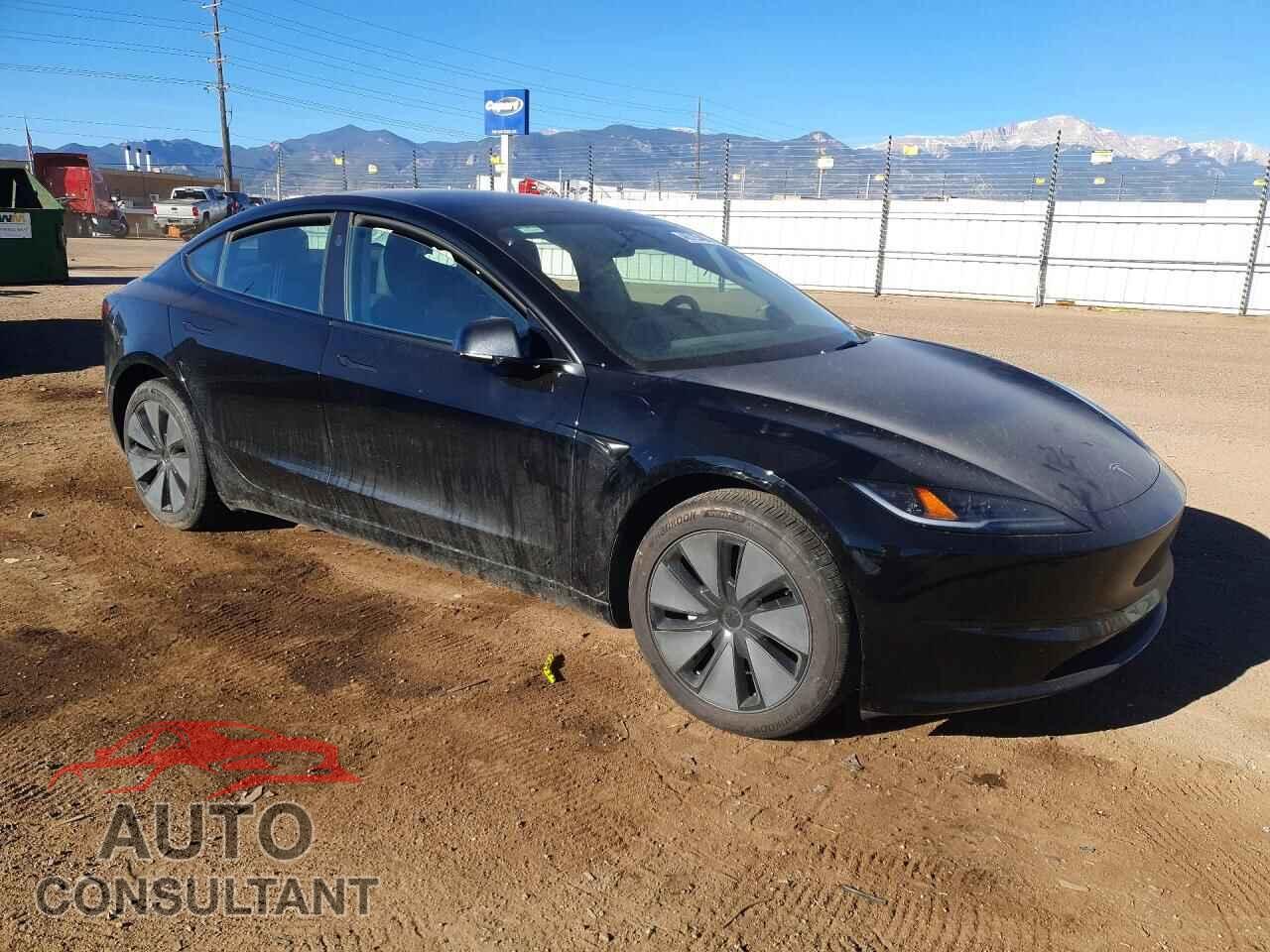 TESLA MODEL 3 2025 - 5YJ3E1EA9SF983366