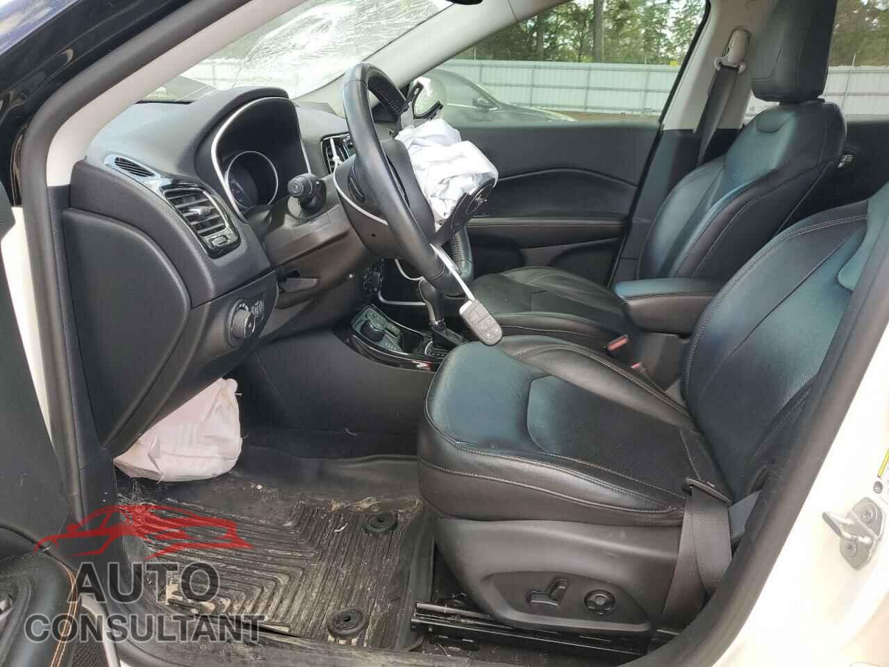 JEEP COMPASS 2018 - 3C4NJDCB0JT207676