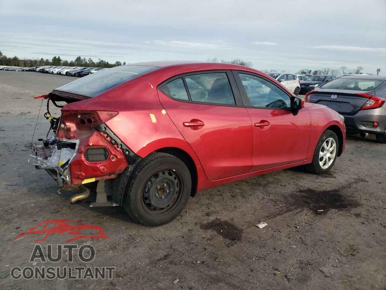MAZDA 3 2018 - 3MZBN1U77JM217595