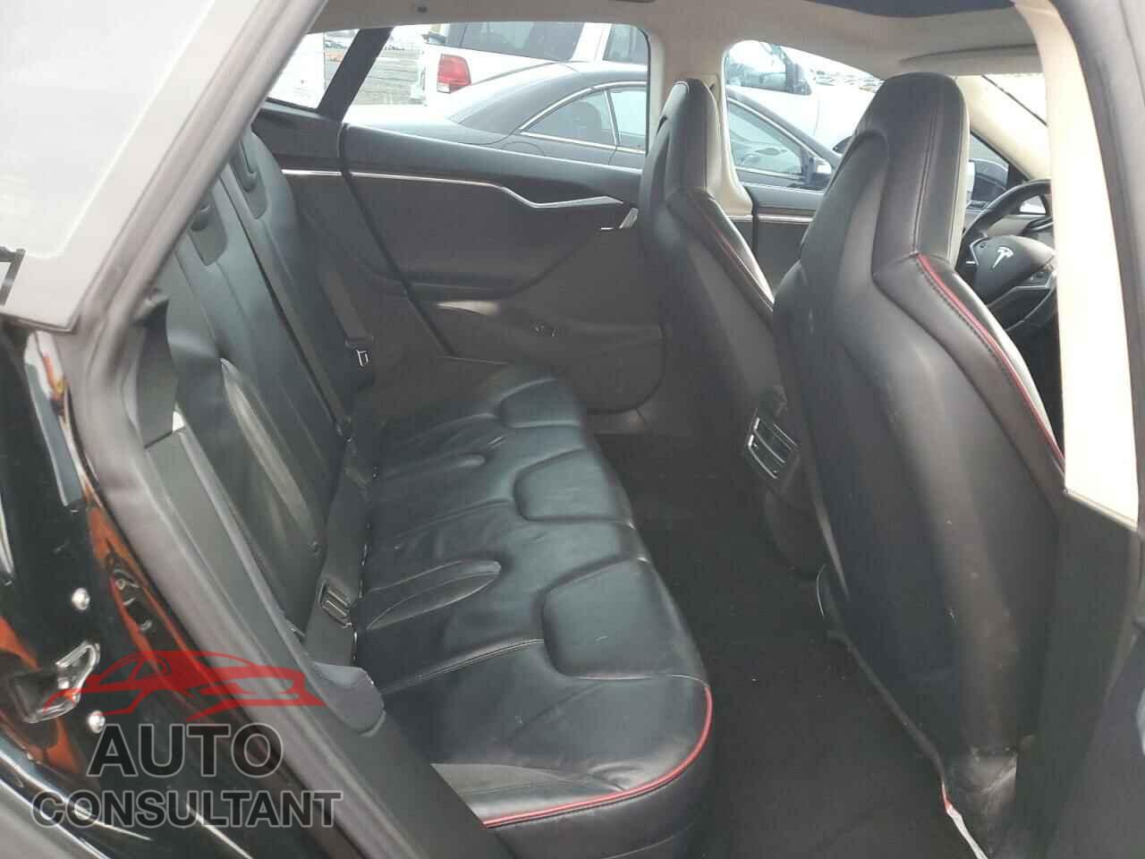 TESLA MODEL S 2013 - 5YJSA1DP7DFP18056