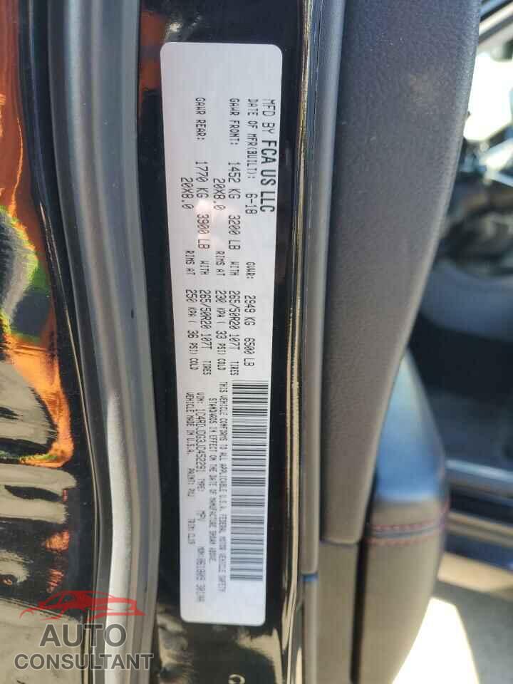 DODGE DURANGO 2018 - 1C4RDJDG3JC452291