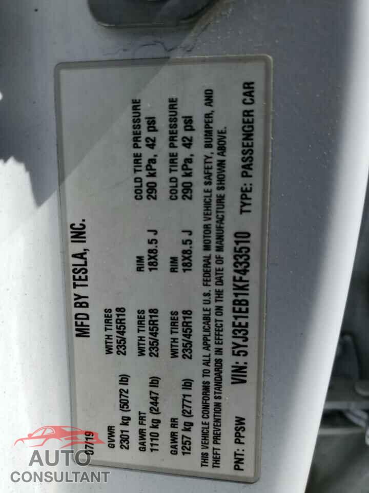 TESLA MODEL 3 2019 - 5YJ3E1EB1KF433510