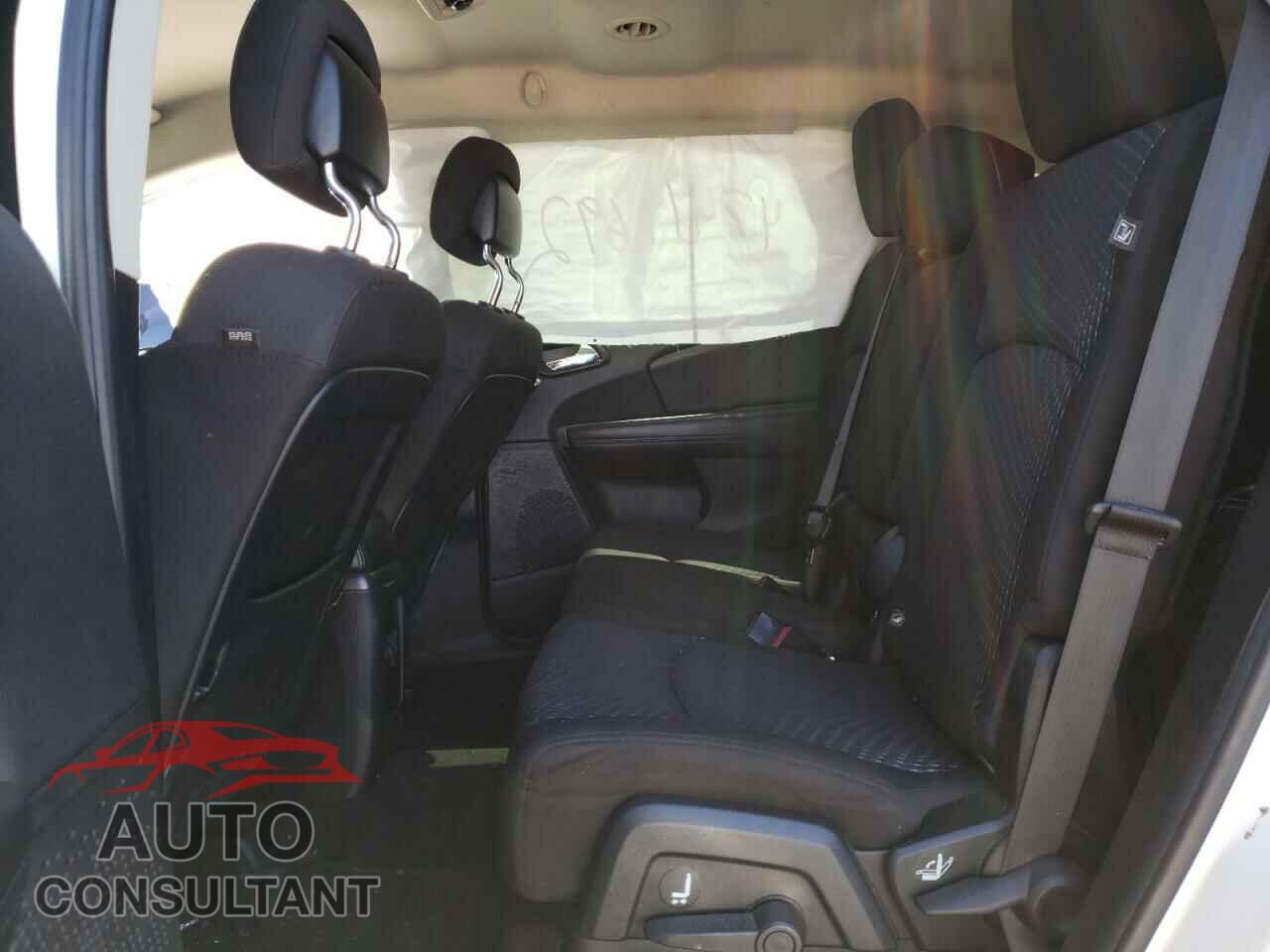 DODGE JOURNEY 2016 - 3C4PDCBB0GT177809