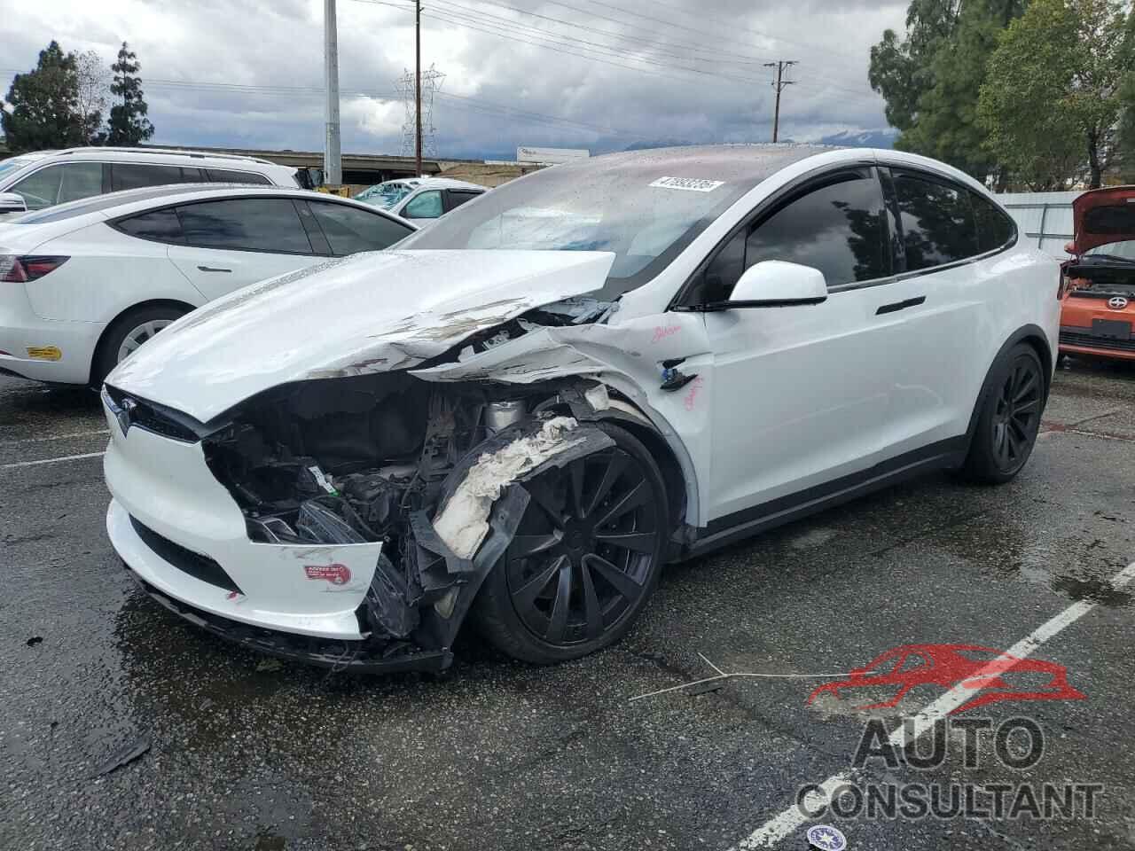 TESLA MODEL X 2023 - 7SAXCBE54PF405542
