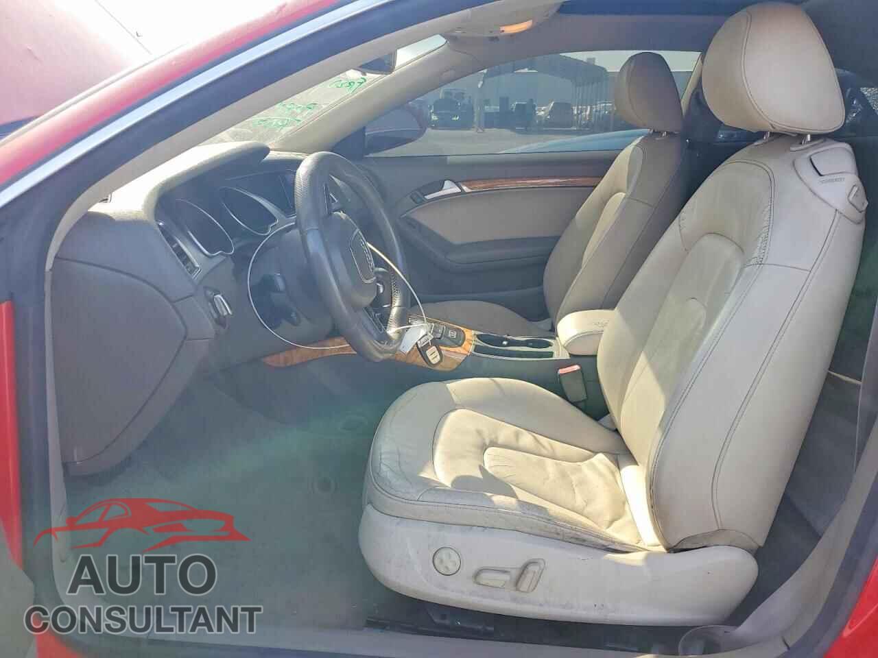 AUDI A5 2010 - WAULFAFR0AA073191