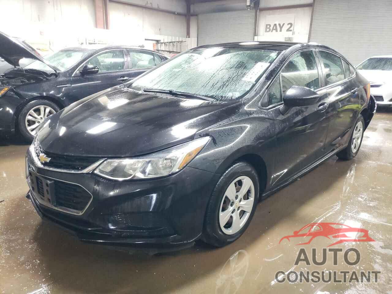 CHEVROLET CRUZE 2018 - 1G1BC5SM3J7211921