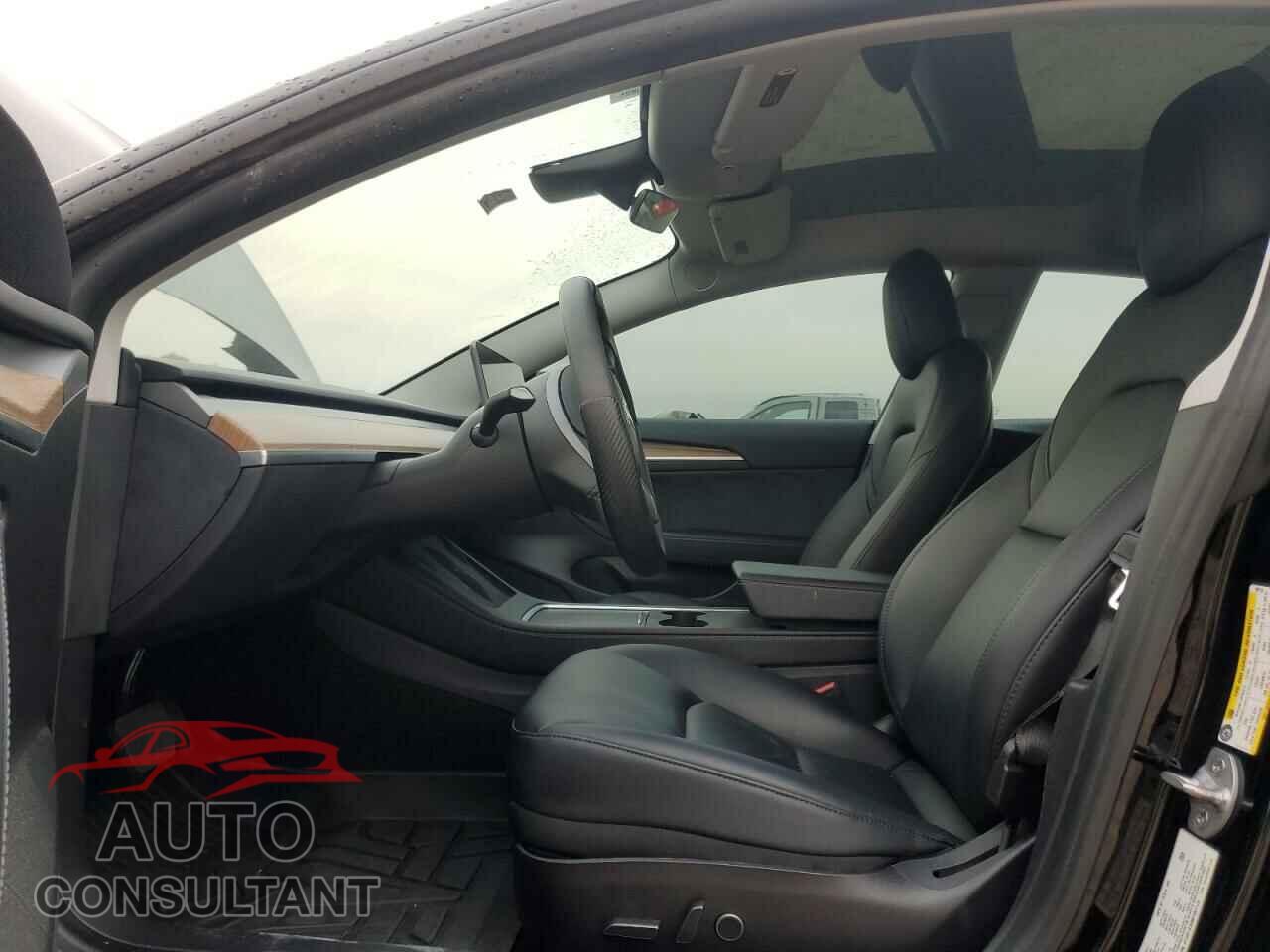 TESLA MODEL 3 2021 - 5YJ3E1EA9MF987176