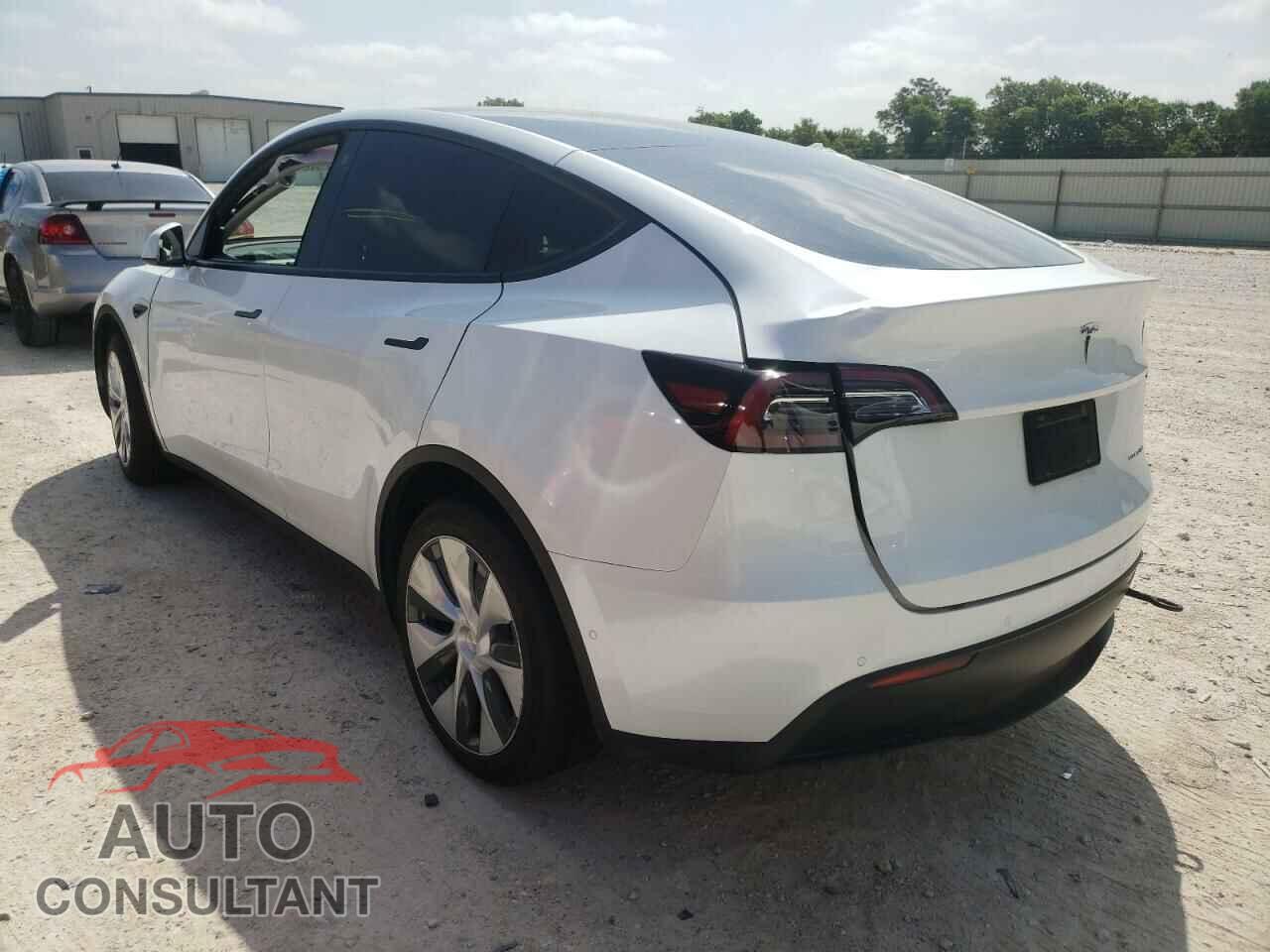 TESLA MODEL Y 2021 - 5YJYGDEEXMF191430