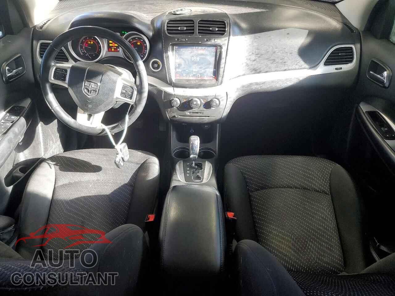 DODGE JOURNEY 2017 - 3C4PDCBB5HT701697