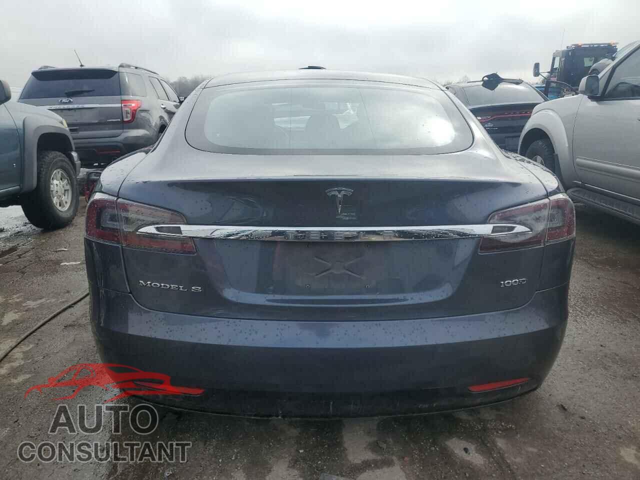 TESLA MODEL S 2018 - 5YJSA1E27JF289676