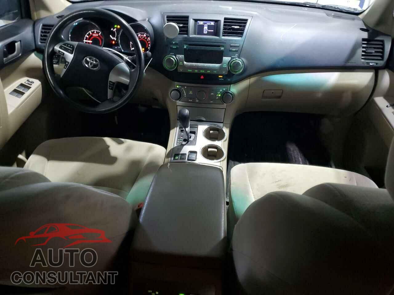 TOYOTA HIGHLANDER 2011 - 5TDBK3EH0BS064400