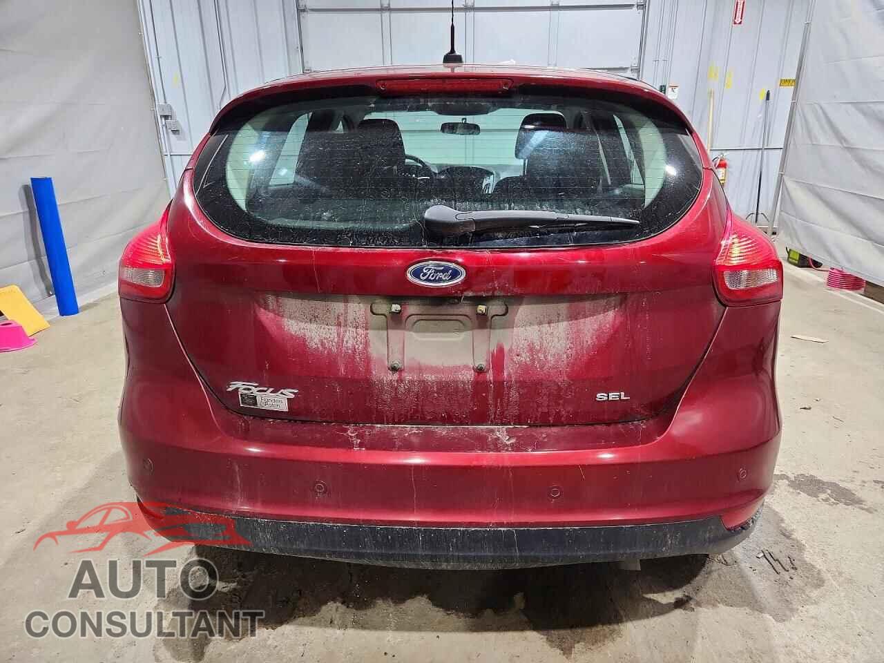 FORD FOCUS 2017 - 1FADP3M21HL220712