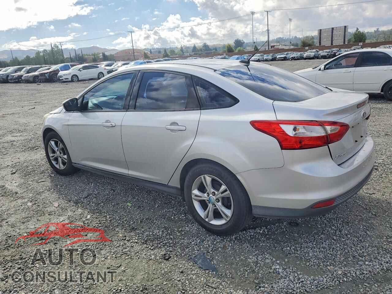 FORD FOCUS 2013 - 1FADP3F23DL213042
