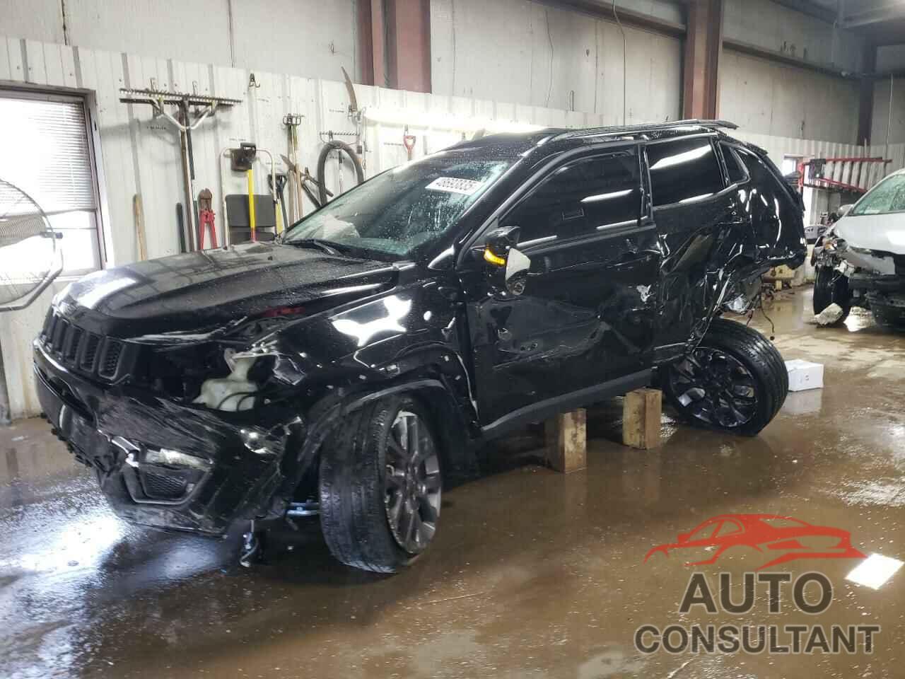 JEEP COMPASS 2020 - 3C4NJDCB7LT258109