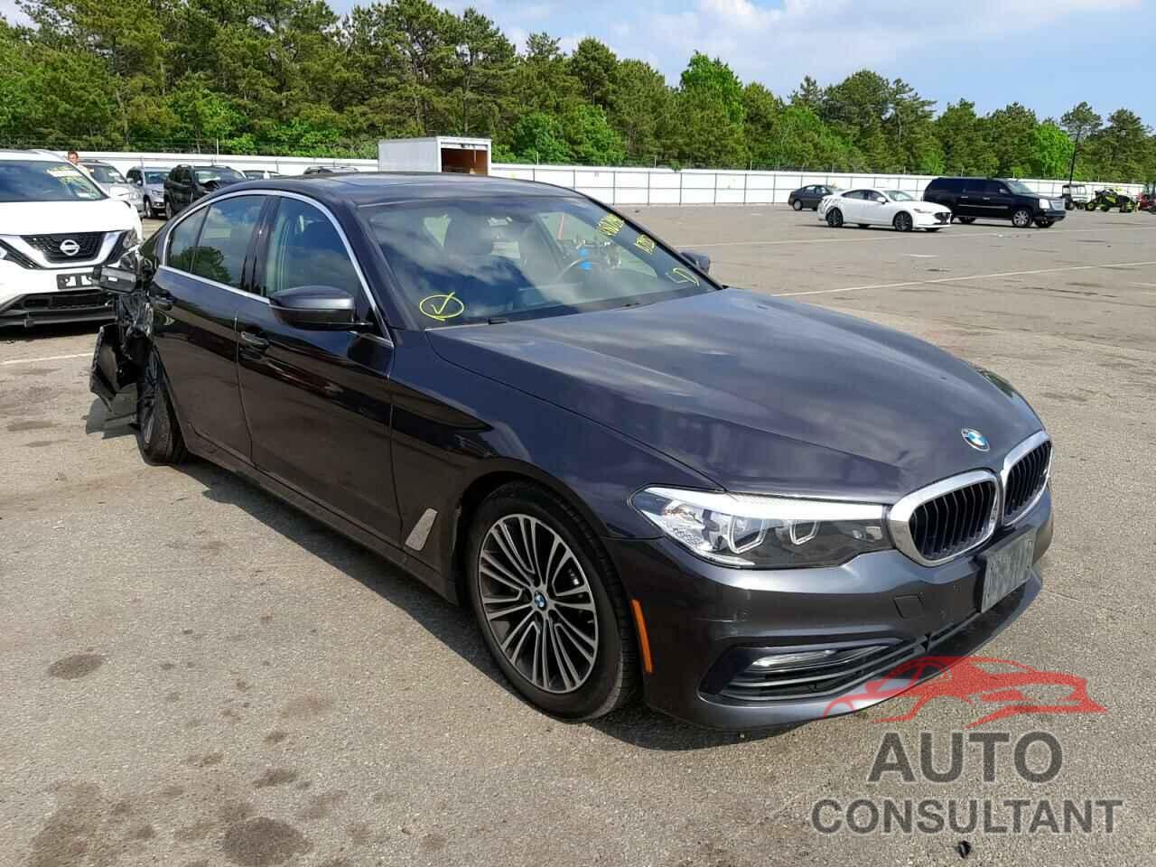 BMW 5 SERIES 2018 - WBAJA7C51JWA71157