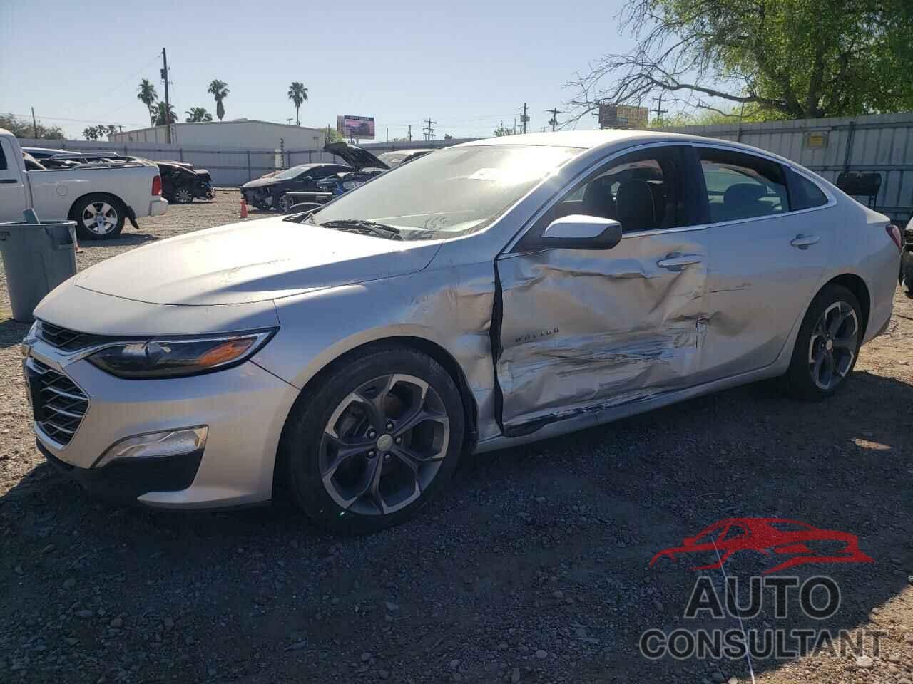 CHEVROLET MALIBU 2021 - 1G1ZD5ST1MF073969