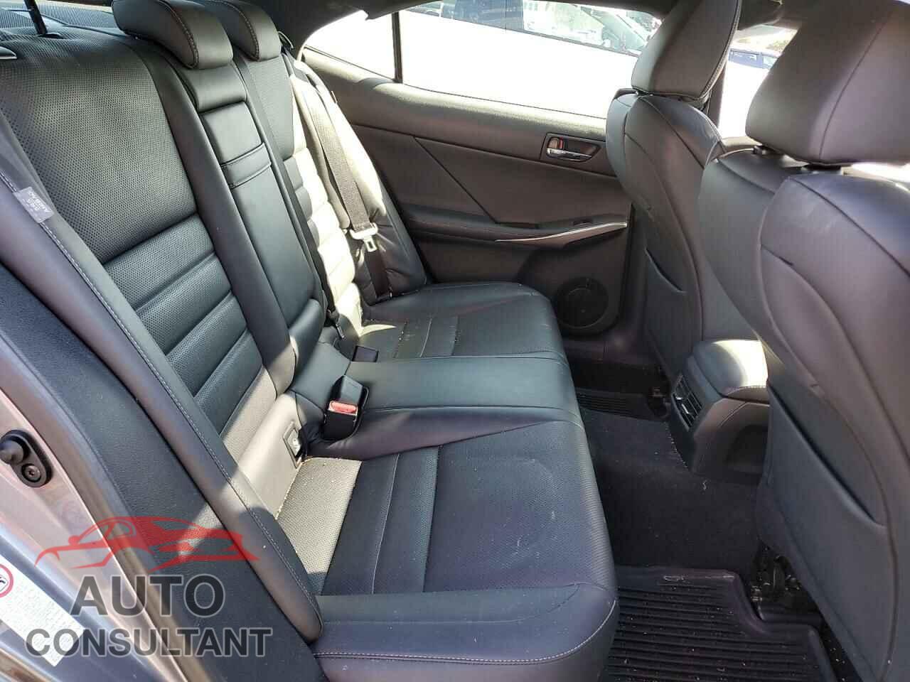 LEXUS IS 2015 - JTHCF1D22F5020807