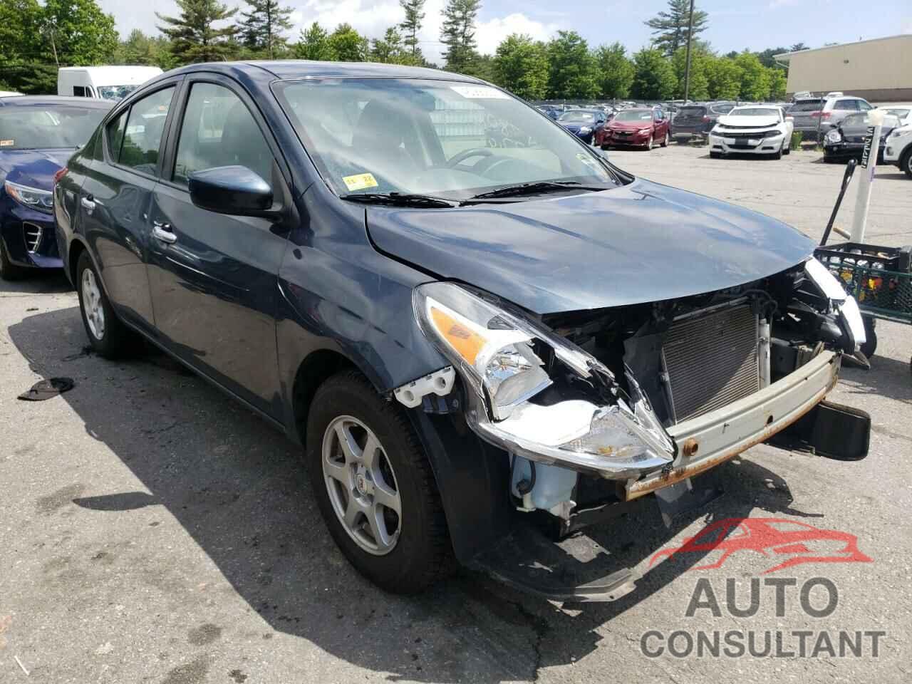 NISSAN VERSA 2017 - 3N1CN7AP3HL848409