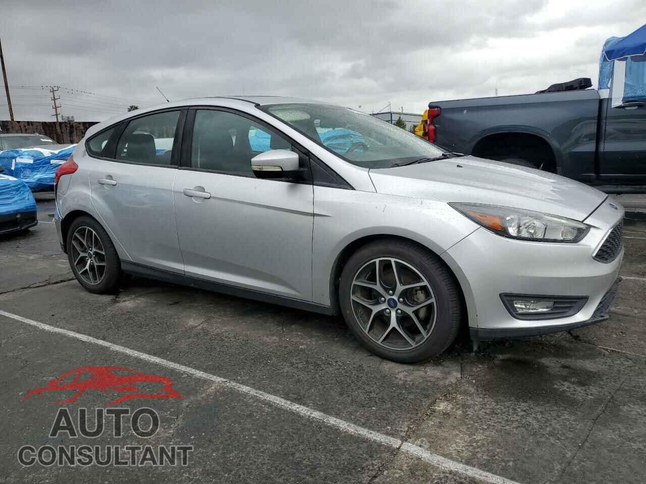 FORD FOCUS 2018 - 1FADP3M28JL250067