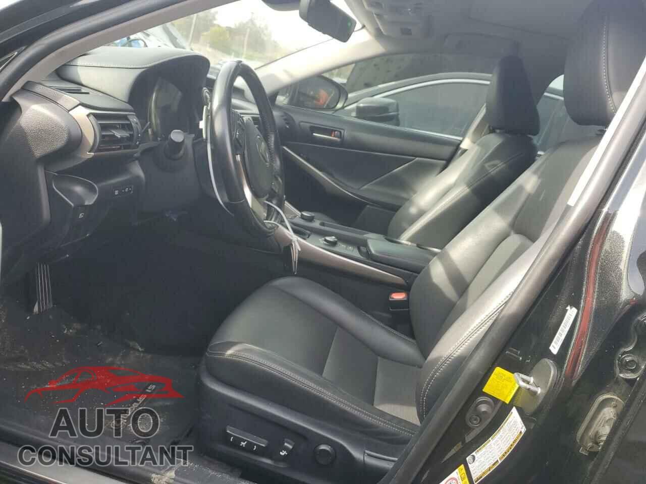 LEXUS IS 2017 - JTHCM1D27H5016390