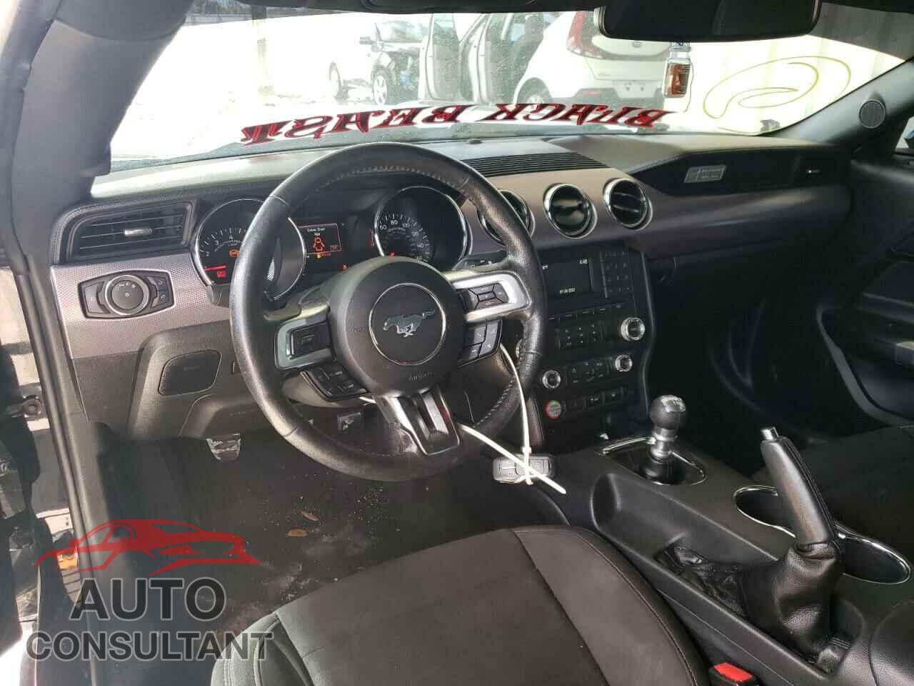 FORD MUSTANG 2017 - 1FA6P8TH2H5236692