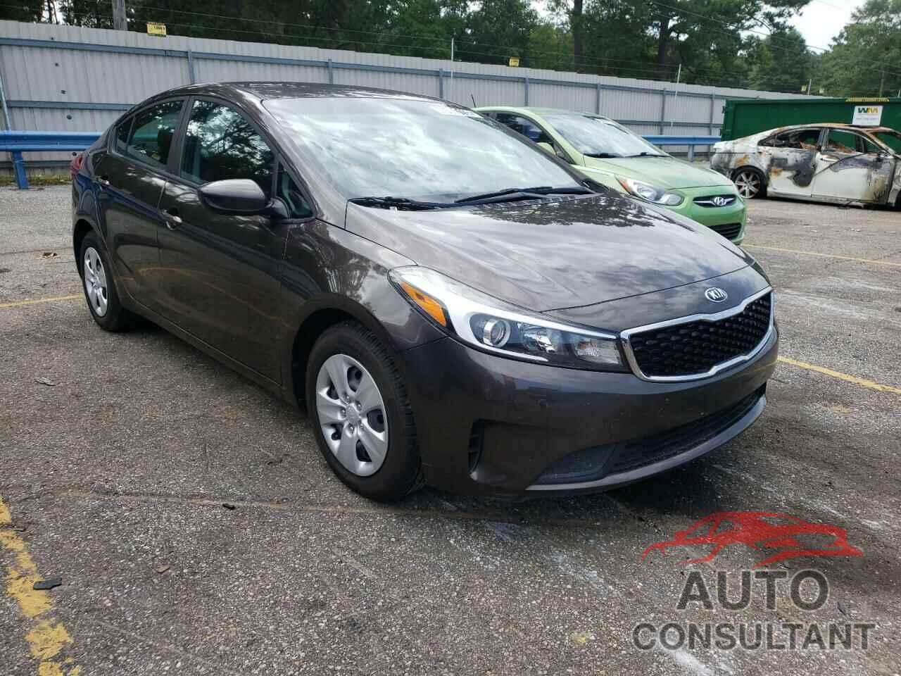 KIA FORTE 2018 - 3KPFK4A71JE167418