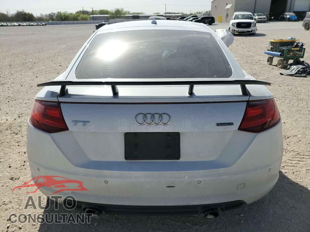 AUDI TT 2018 - TRUC5AFV3J1001815