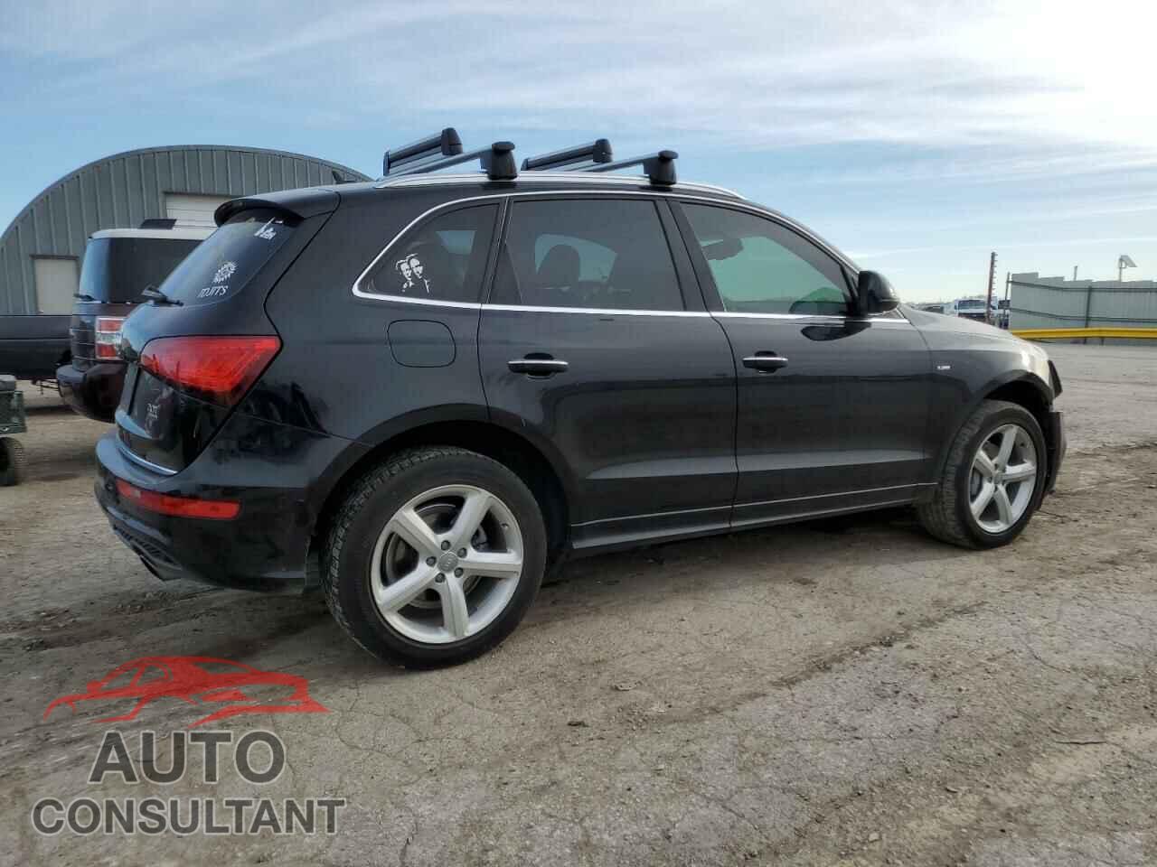 AUDI Q5 2017 - WA1M2AFP7HA044793