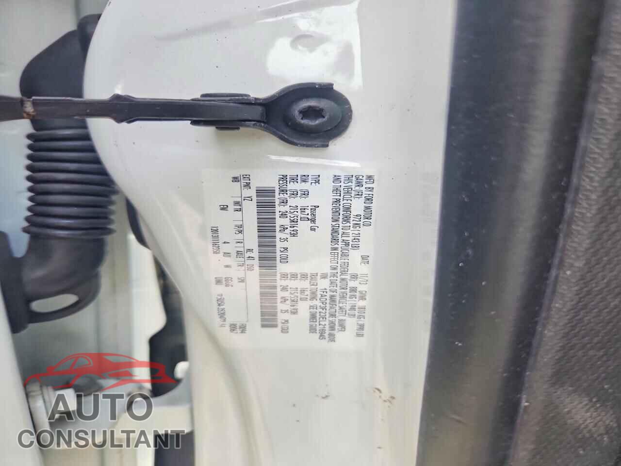FORD FOCUS 2014 - 1FADP3F23EL216945