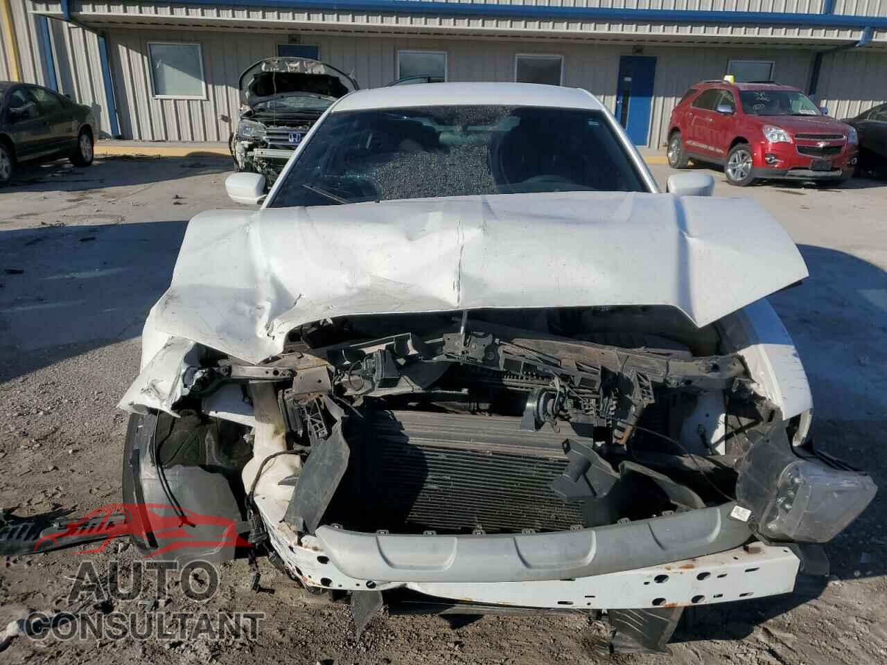 DODGE CHARGER 2013 - 2C3CDXBG2DH623887