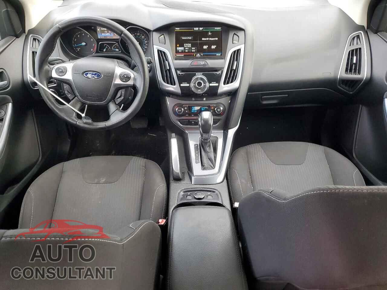 FORD FOCUS 2012 - 1FAHP3N26CL182337