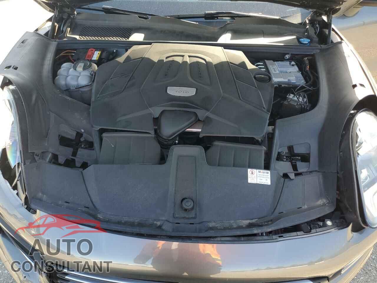 PORSCHE CAYENNE 2019 - WP1AA2AY3KDA18665