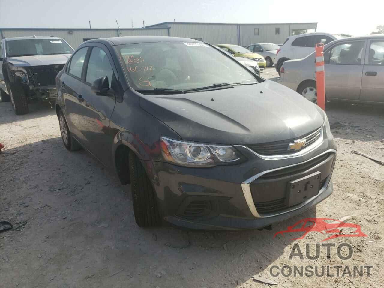 CHEVROLET SONIC 2017 - 1G1JB5SH4H4160717