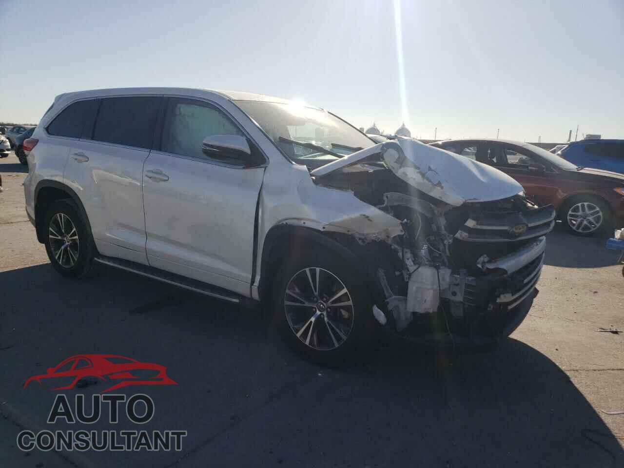 TOYOTA HIGHLANDER 2017 - 5TDZZRFH0HS215563
