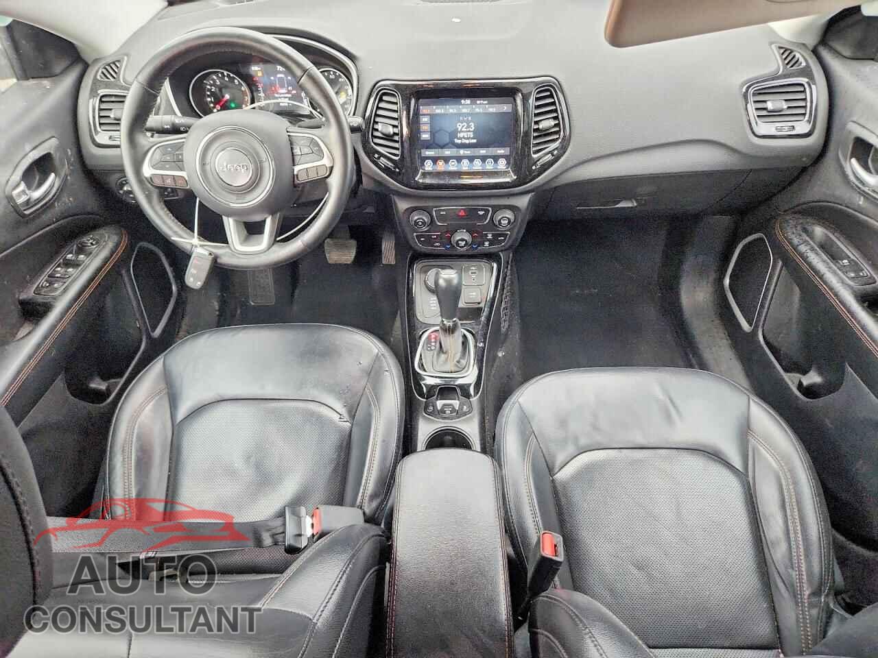 JEEP COMPASS 2019 - 3C4NJDCB0KT641744