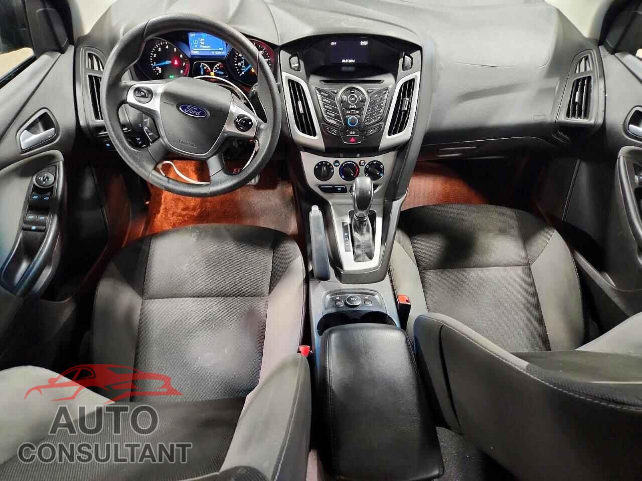 FORD FOCUS 2014 - 1FADP3F20EL338498