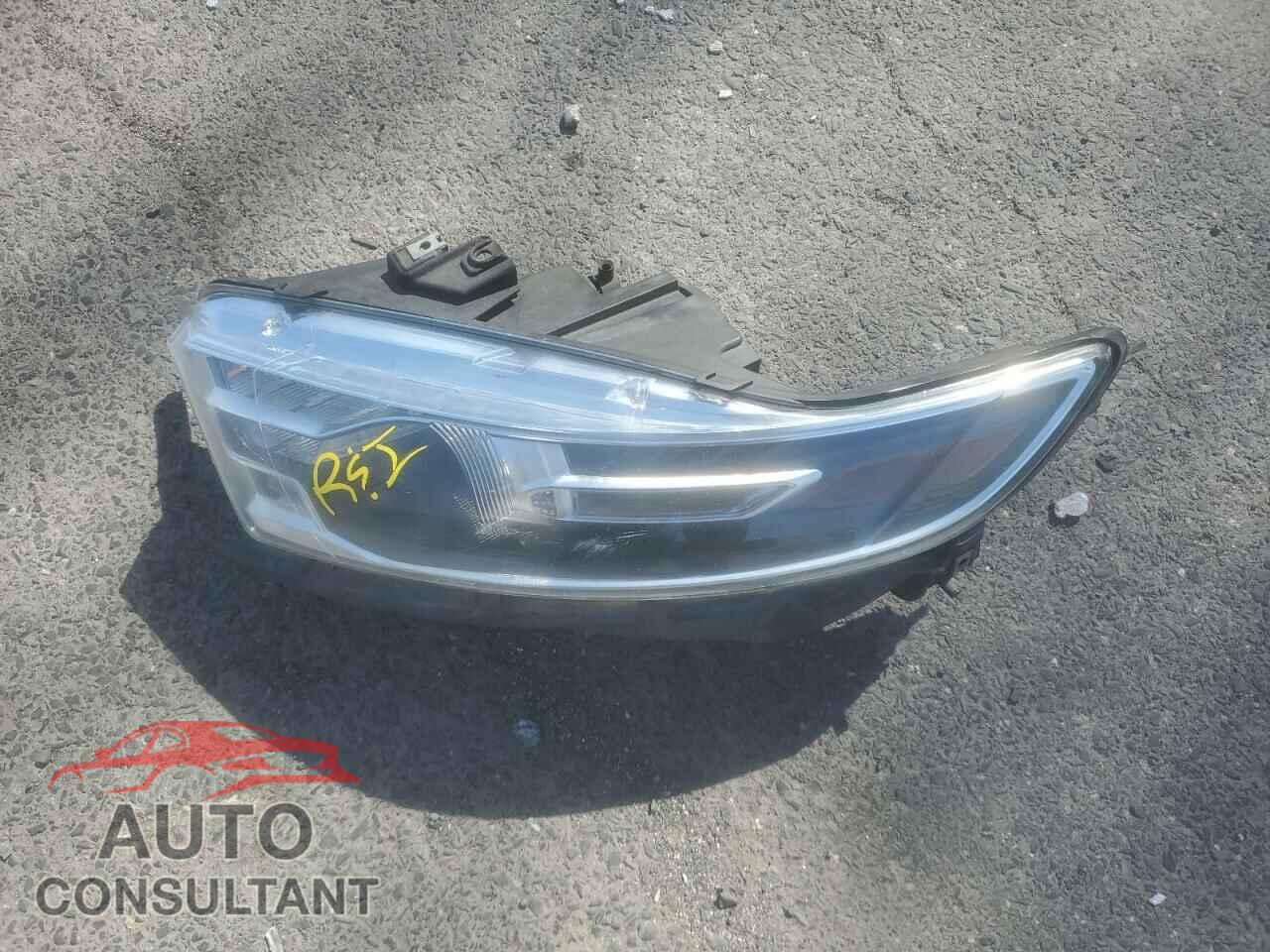 FORD TAURUS 2016 - 1FAHP2F82GG112264