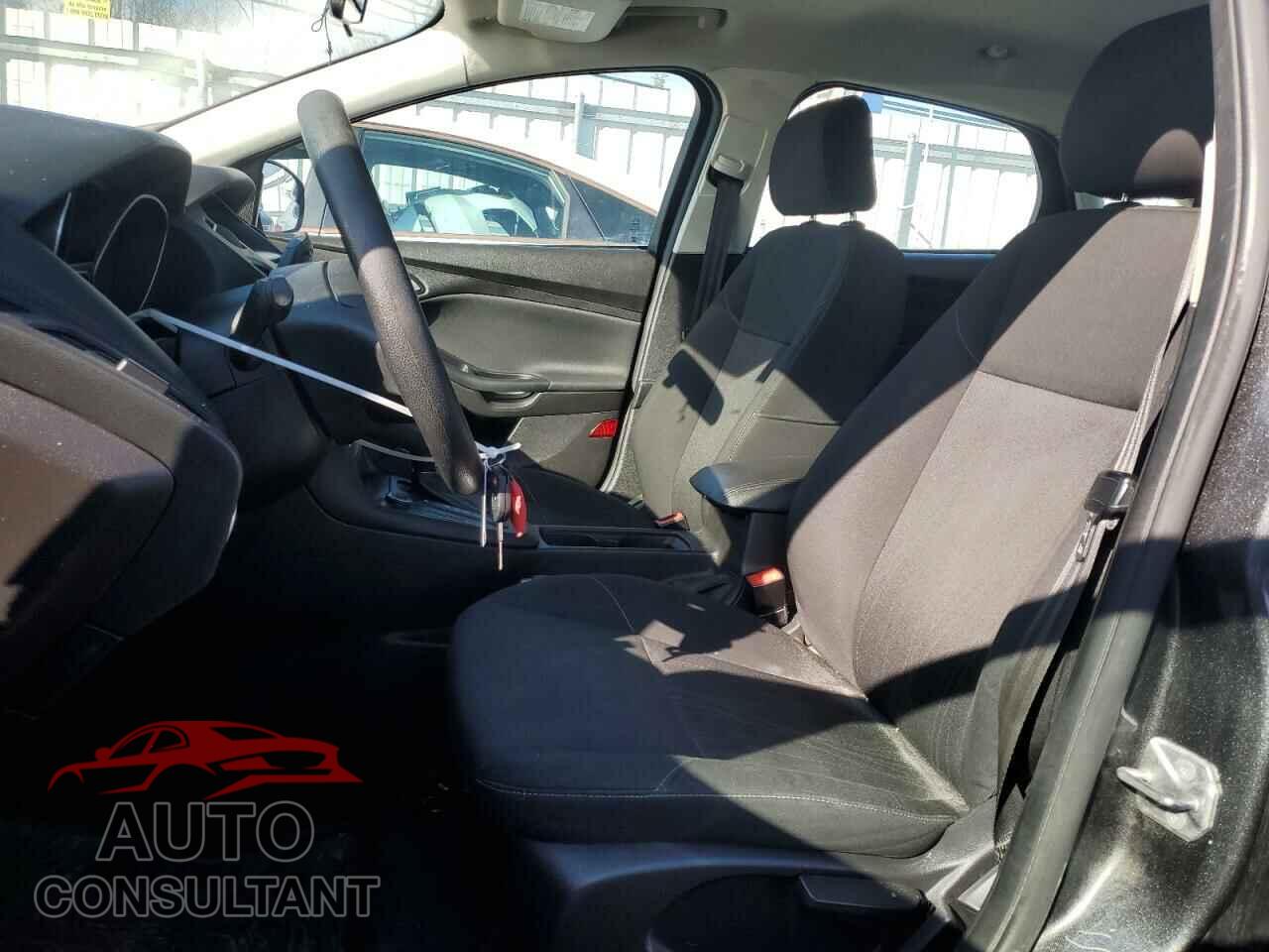 FORD FOCUS 2016 - 1FADP3F23GL384944