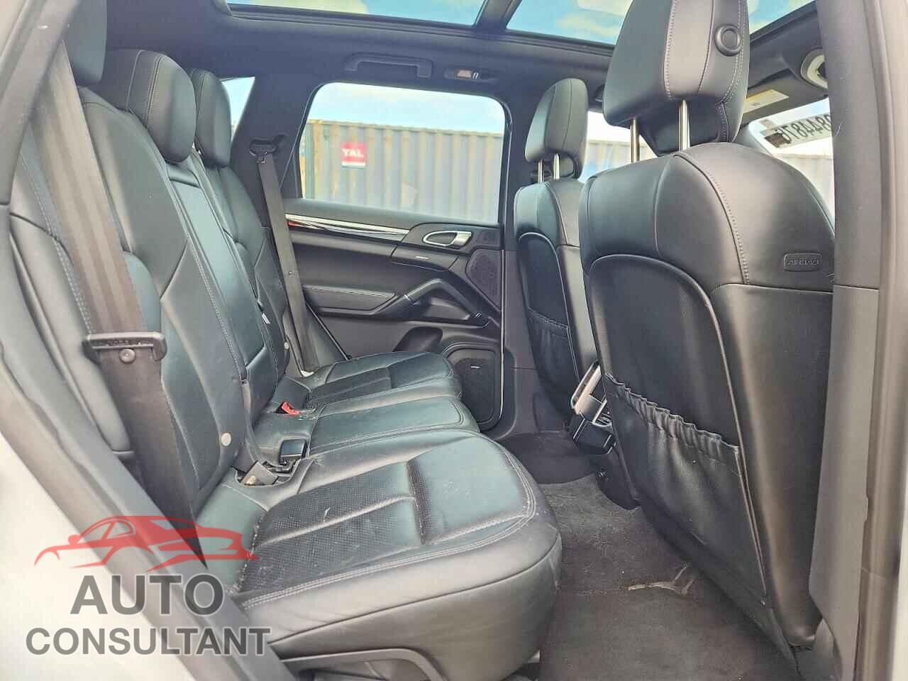 PORSCHE CAYENNE 2013 - WP1AF2A22DLA40064