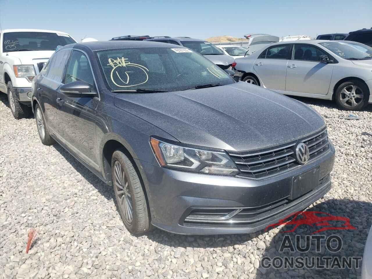 VOLKSWAGEN PASSAT 2017 - 1VWBT7A37HC019993