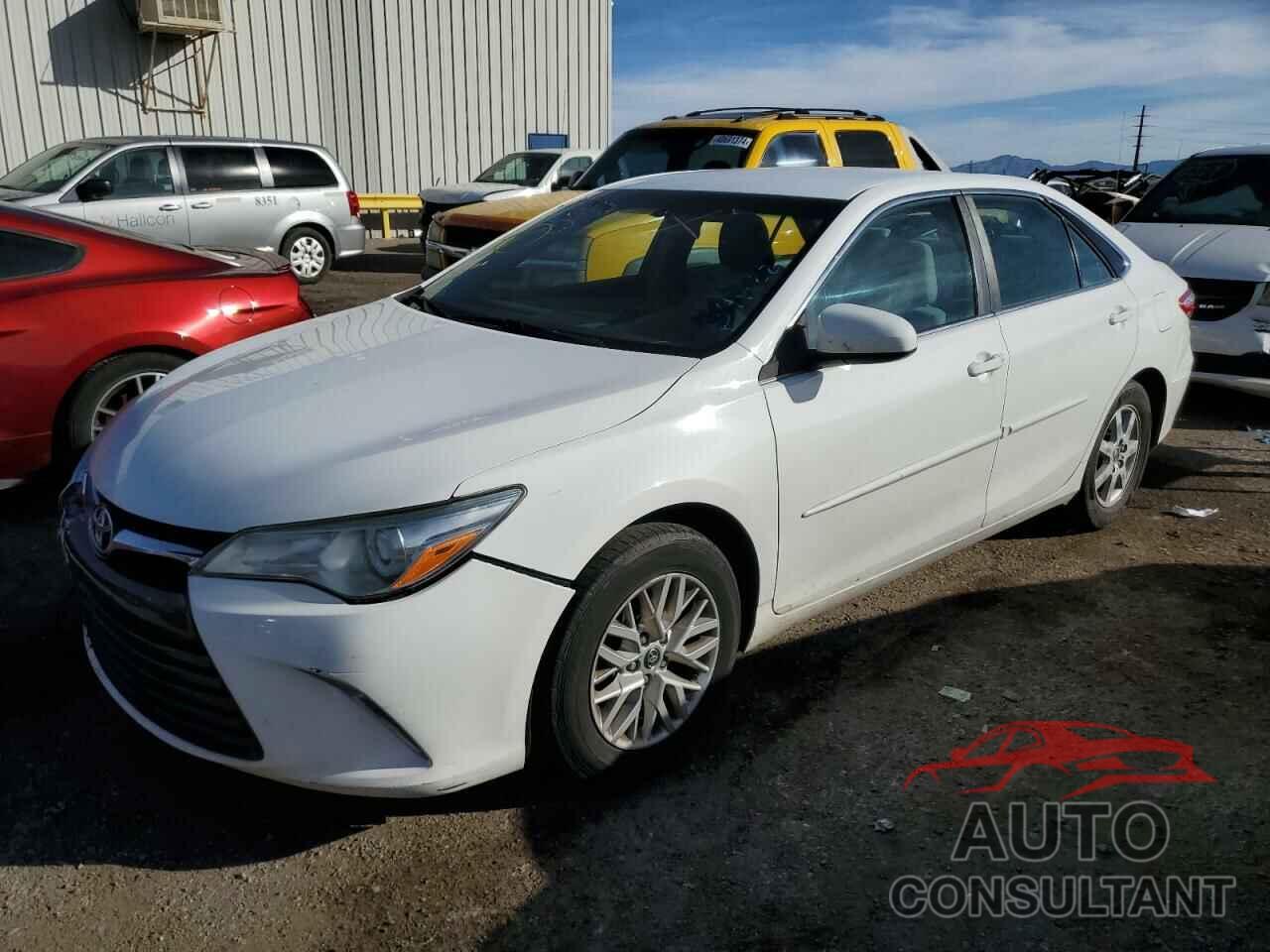 TOYOTA CAMRY 2016 - 4T4BF1FK9GR547228