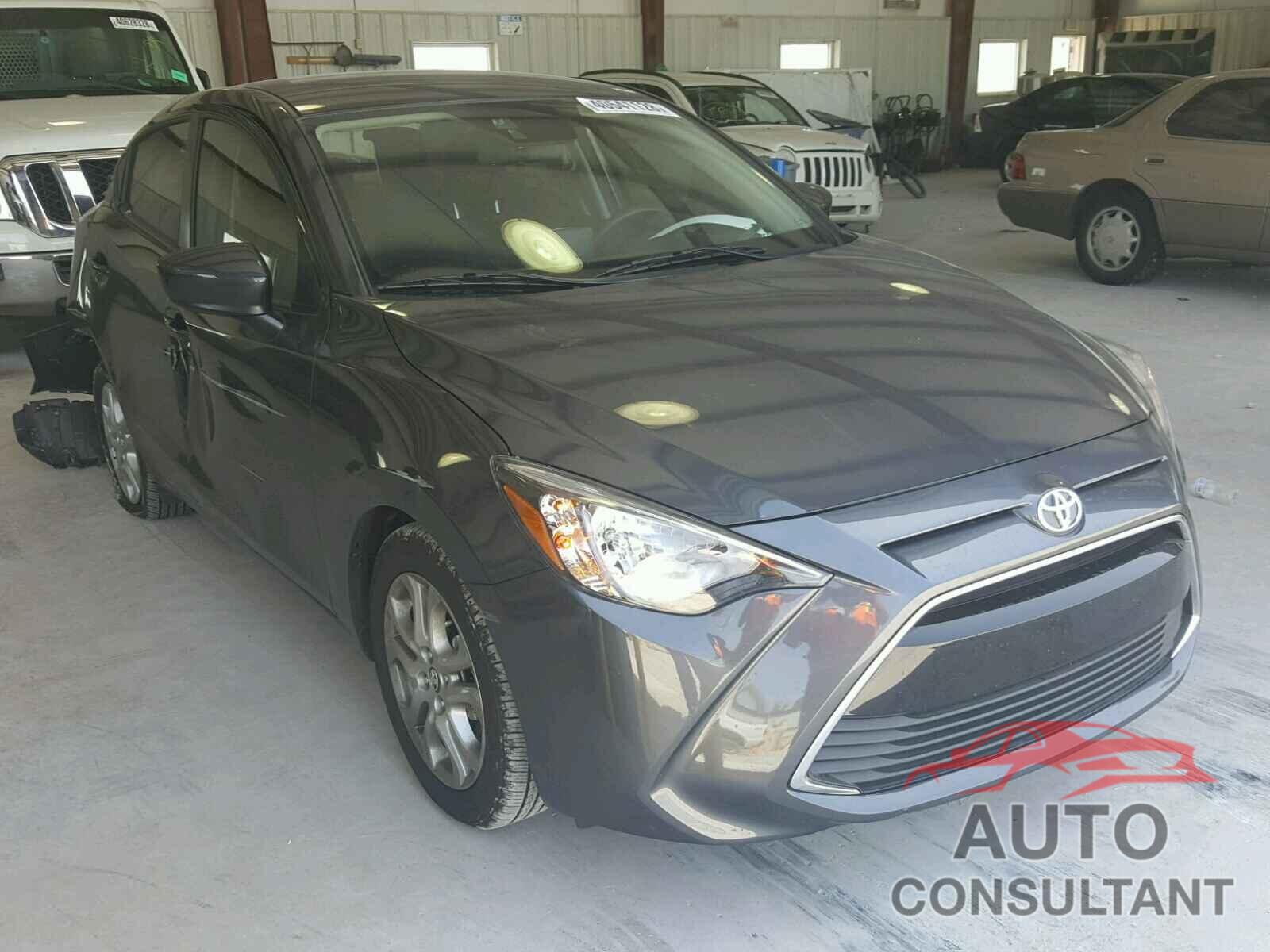 TOYOTA YARIS 2018 - 3MYDLBYVXJY311092