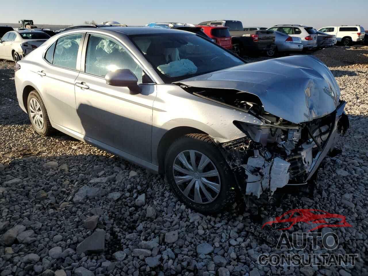 TOYOTA CAMRY 2022 - 4T1C31AK8NU039201