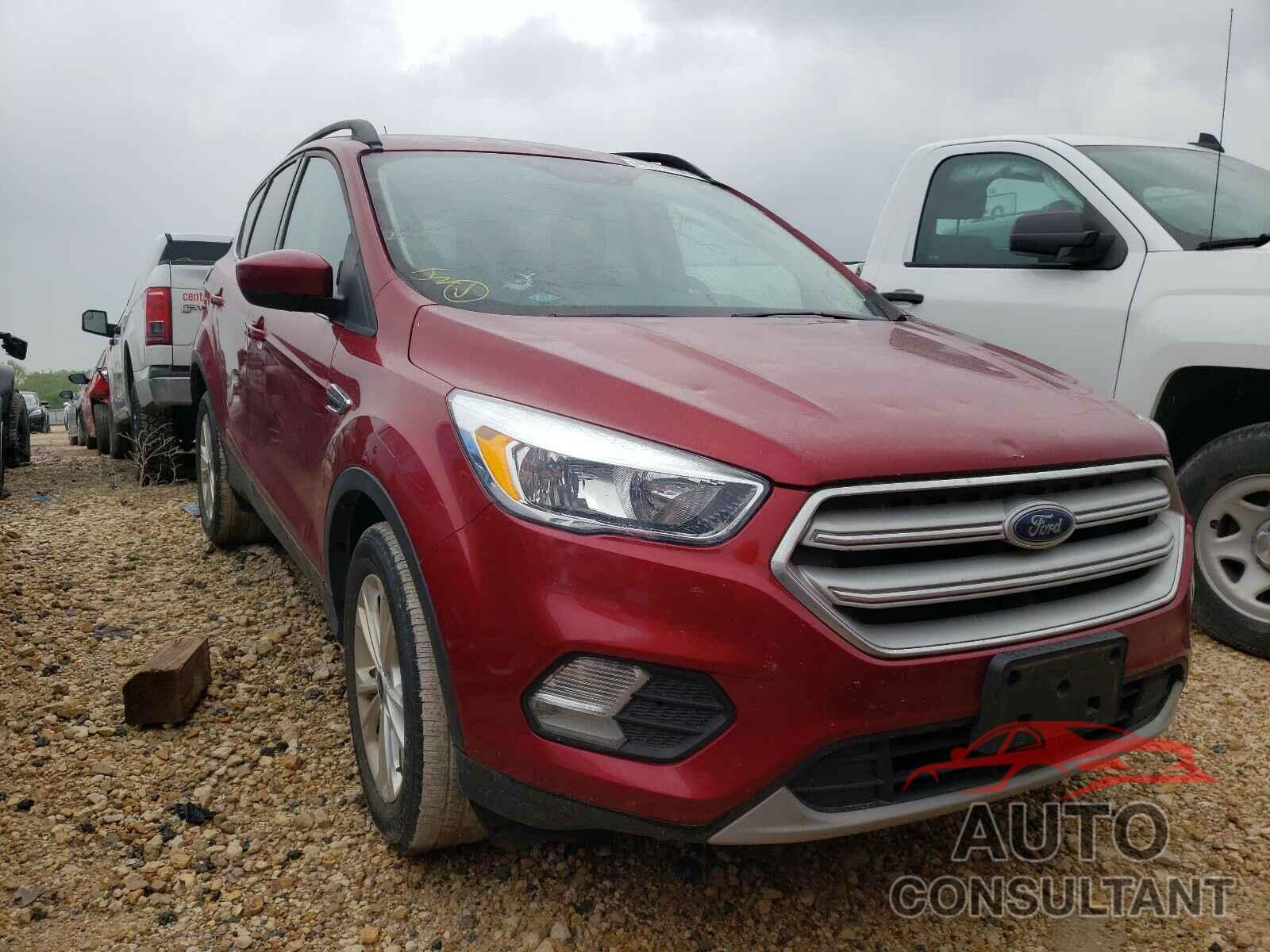 FORD ESCAPE 2018 - 1FMCU0GD2JUC46175