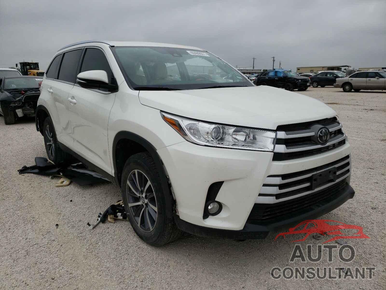 TOYOTA HIGHLANDER 2019 - 5TDKZRFH4KS553282