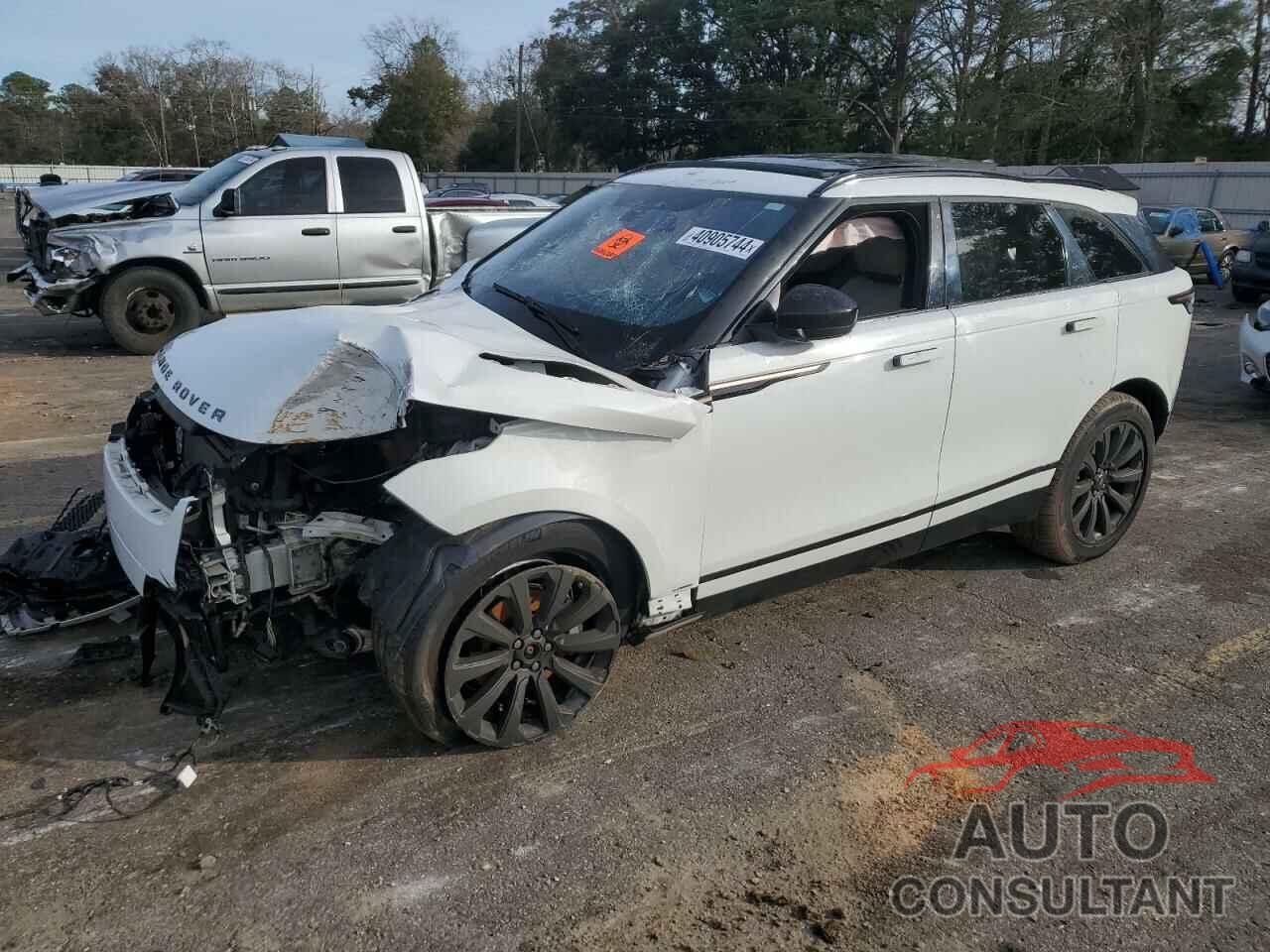 LAND ROVER RANGEROVER 2018 - SALYL2RX3JA749983