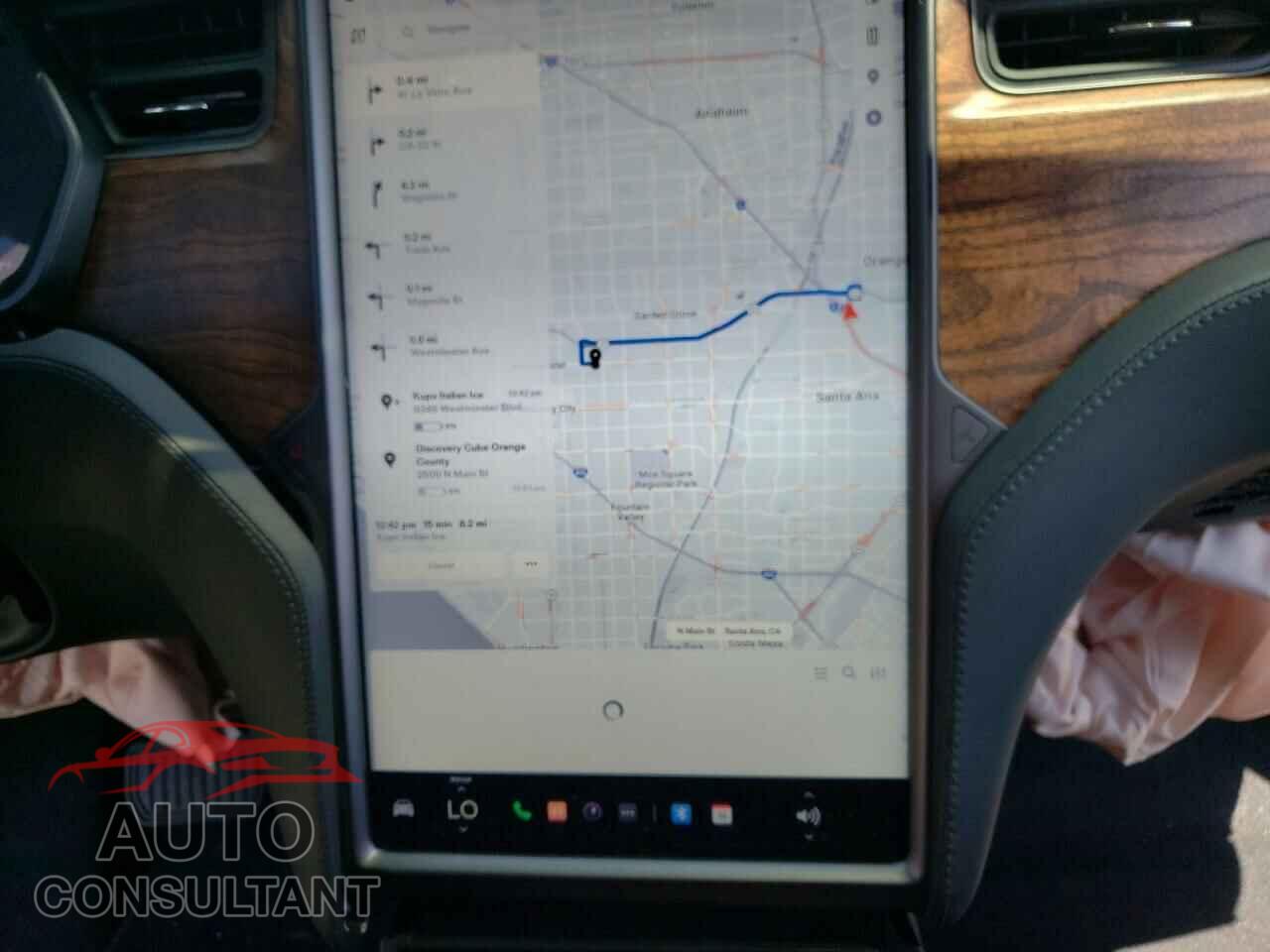 TESLA MODEL X 2020 - 5YJXCAE29LF240904
