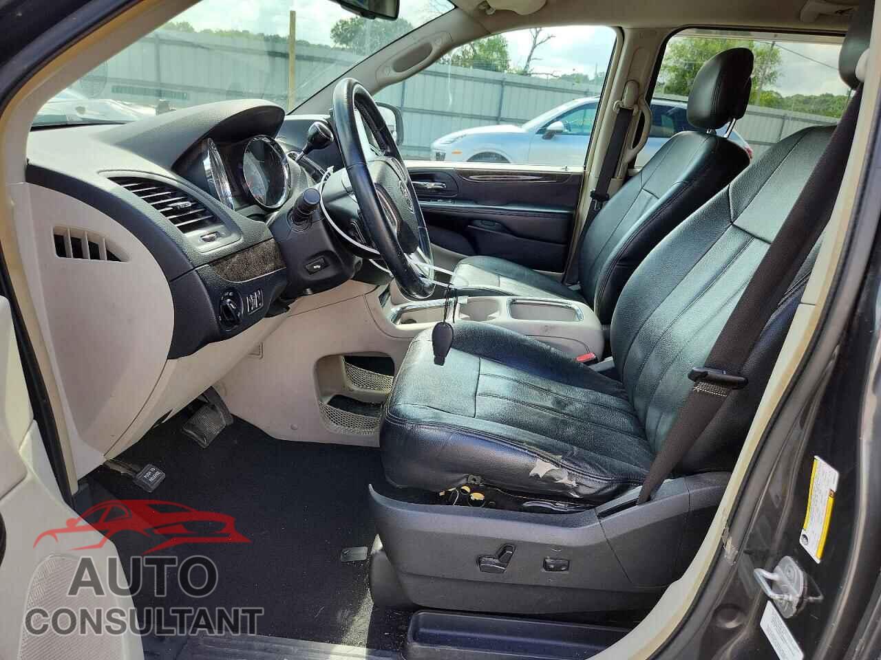 DODGE CARAVAN 2011 - 2D4RN5DG0BR608674