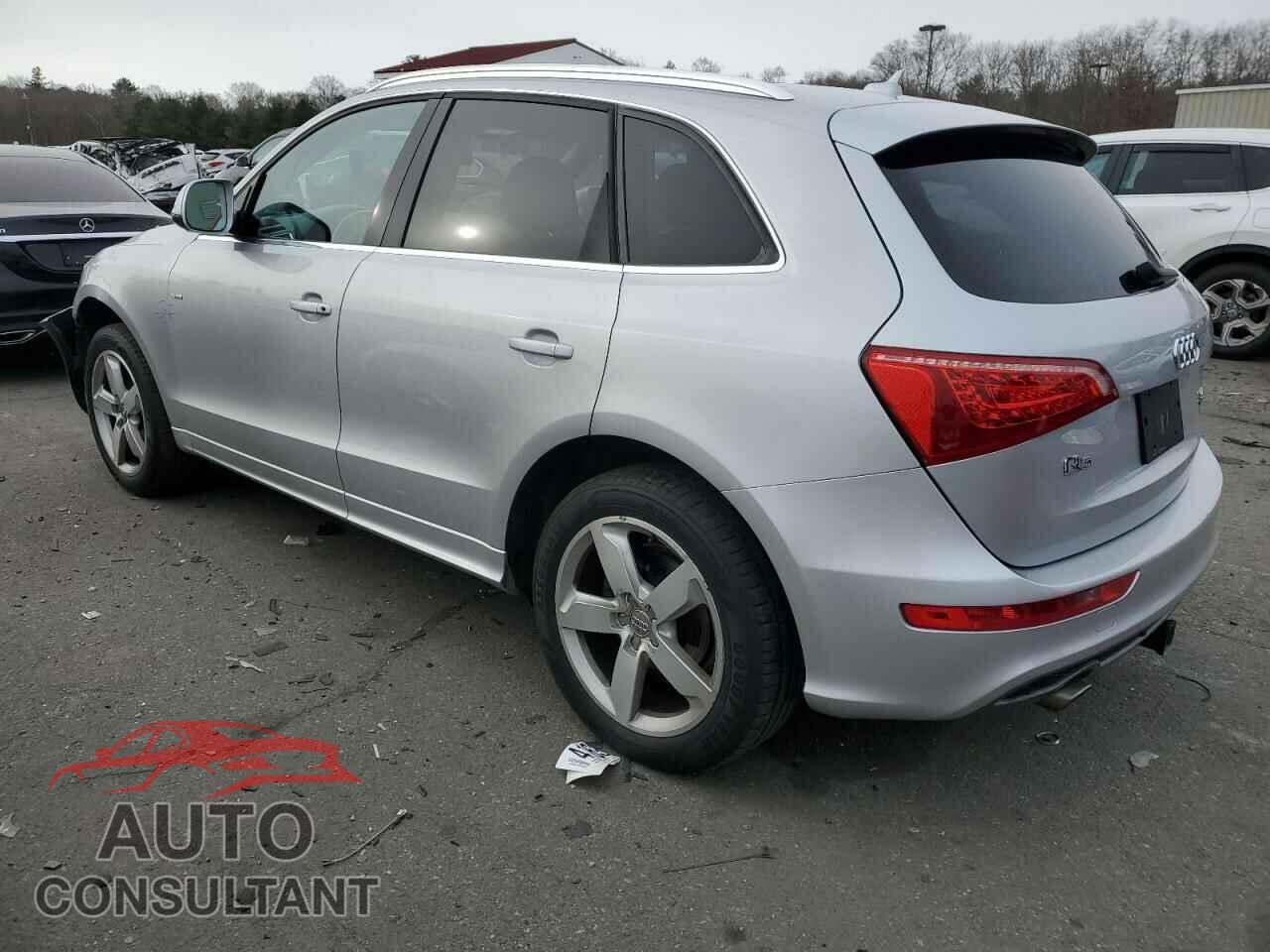AUDI Q5 2011 - WA1DKAFP4BA007787