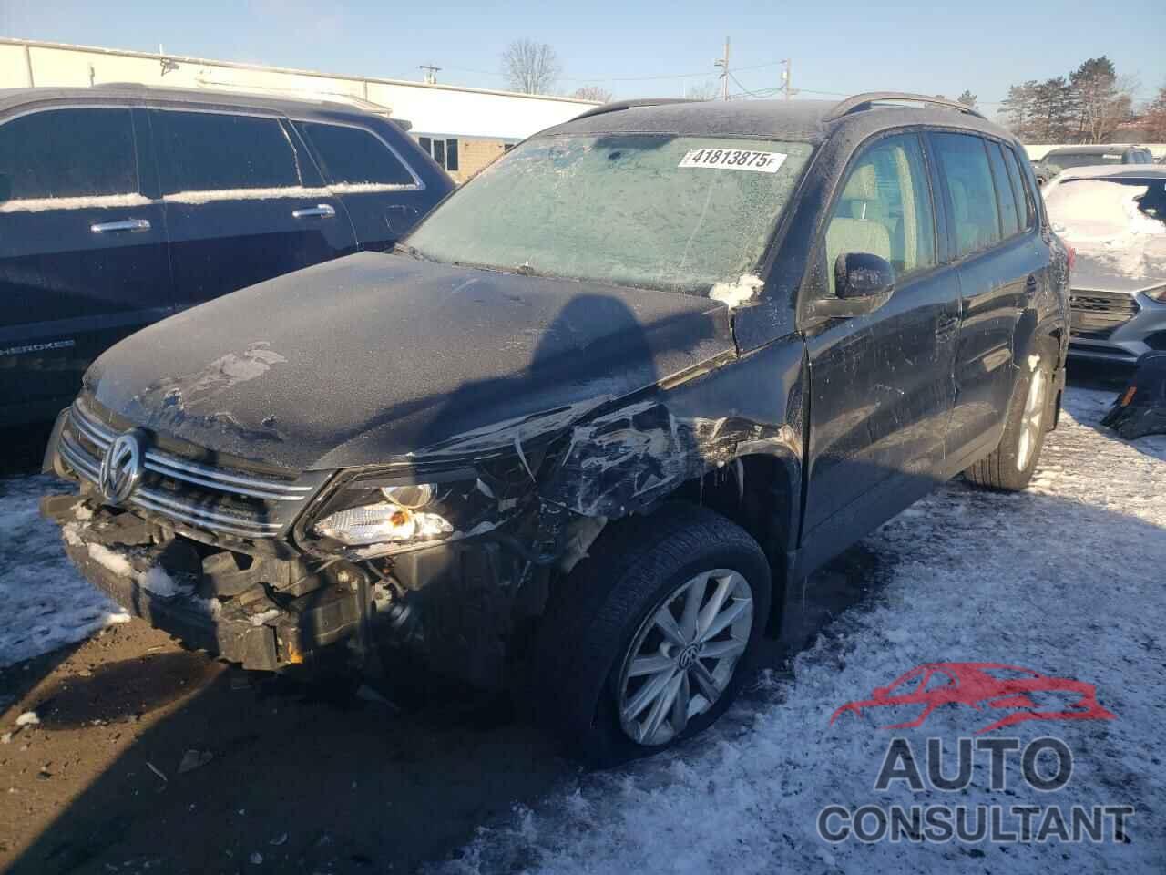 VOLKSWAGEN TIGUAN 2015 - WVGBV7AXXFW581510